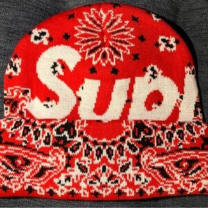 Supreme knitted bandana beanie